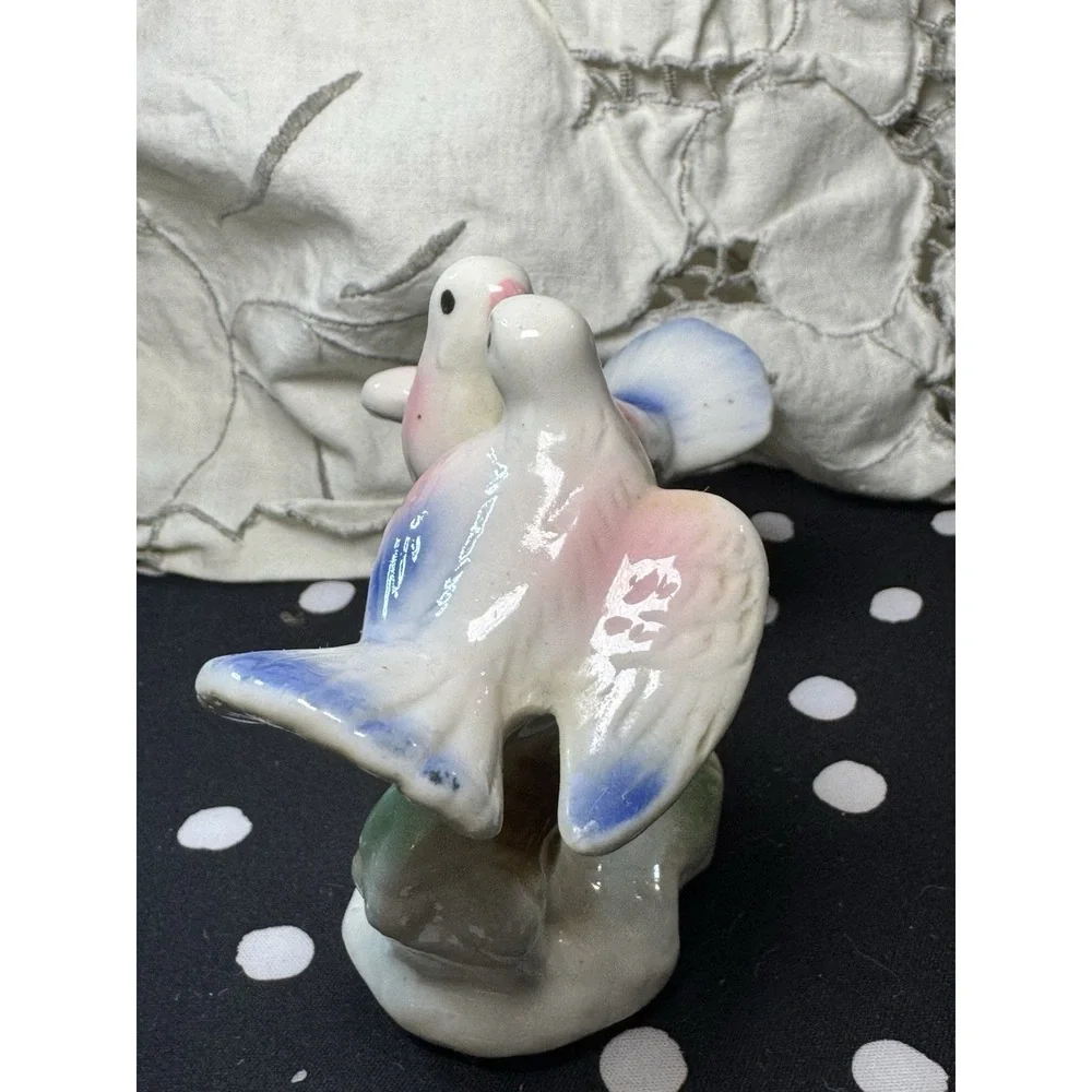 Vintage Cermaic Courtship Doves Branch 80's Blue White Pink Home Decor